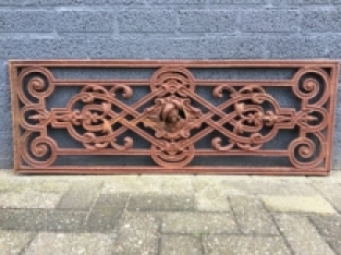 Balkon-scheeps-reling, raamrek, cast iron-rust.